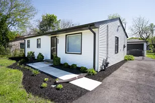 15331 Willow Ln, Markham, IL 60428 - Photo 1