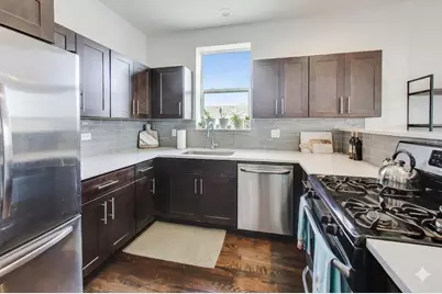 504 S Oakley Boulevard, Chicago, IL 60612 - Photo 2