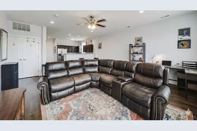 504 S Oakley Boulevard, Chicago, IL 60612 - Photo 4