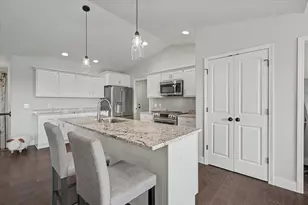 3904 Obsidian Dr, Champaign, IL 61822 - Photo 16