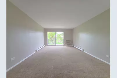 1473 N Winslowe Drive #202, Palatine, IL 60074 - Photo 4