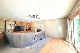 643 Lindgren Ln, Belvidere, IL 61008 - Photo 26