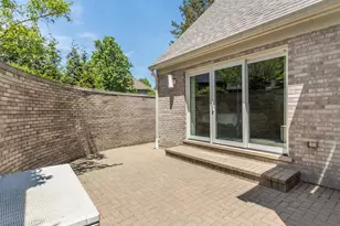 1611 Mistwood Dr, Naperville, IL 60540 - Photo 36