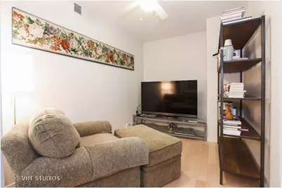 807 Davis Street #1110, Evanston, IL 60201 - Photo 6