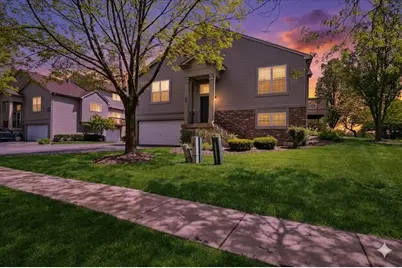 1015 Ellsworth Drive, Grayslake, IL 60030 - Photo 2