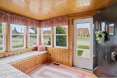 503 S Wells Street, Sandwich, IL 60548 - Photo 10