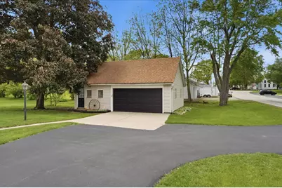 503 S Wells Street, Sandwich, IL 60548 - Photo 8