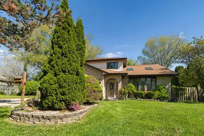 160 Aster Lane, Hoffman Estates, IL 60169 - Photo 4