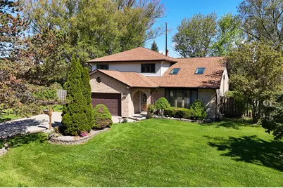 160 Aster Lane, Hoffman Estates, IL 60169 - Photo 2