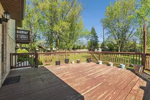 160 Aster Ln, Hoffman Estates, IL 60169 - Photo 50