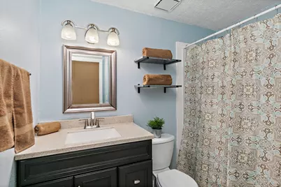 1097 Stratham Court, Schaumburg, IL 60193 - Photo 16