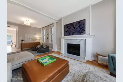 3813 N Hermitage Avenue, Chicago, IL 60613 - Photo 4