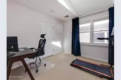 3813 N Hermitage Avenue, Chicago, IL 60613 - Photo 14