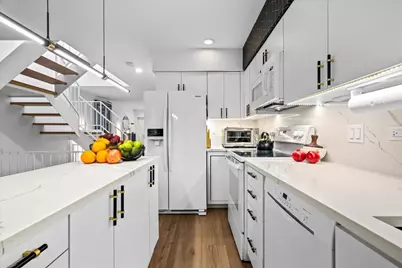 102 South Boulevard #A, Evanston, IL 60202 - Photo 10