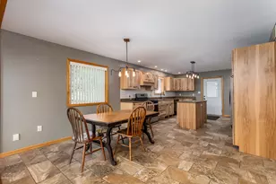 2028 S Bloomington St, Streator, IL 61364 - Photo 18