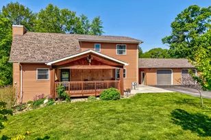 2028 S Bloomington St, Streator, IL 61364 - Photo 1