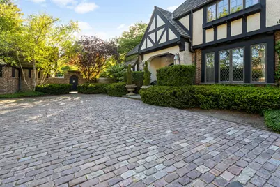 1490 Lake Road, Lake Forest, IL 60045 - Photo 2