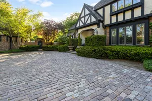 1490 Lake Rd, Lake Forest, IL 60045 - Photo 2
