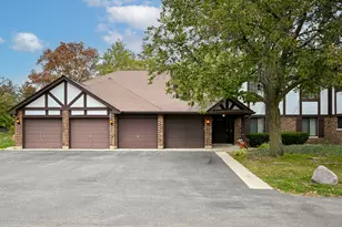 1751 Plymouth Ct, Wheaton, IL 60189 - Photo 1