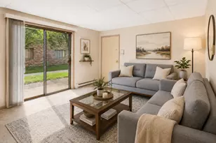 314 Klein Creek Ct, Carol Stream, IL 60188 - Photo 8