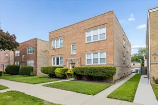 2626 W Balmoral Ave, Chicago, IL 60625 - Photo 2