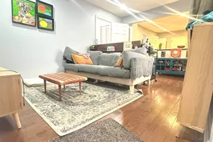 1014 W 19th St, Chicago, IL 60608 - Photo 2