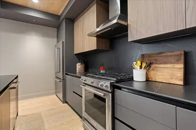 1523 N Western Avenue #4C, Chicago, IL 60622 - Photo 6