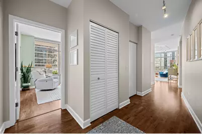 100 E 14th Street #706, Chicago, IL 60605 - Photo 16