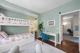 100 E 14th St, Chicago, IL 60605 - Photo 18