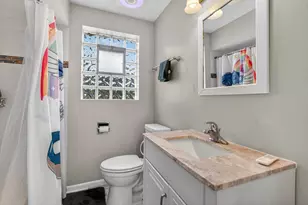 5201 Oak St, Bellwood, IL 60104 - Photo 10
