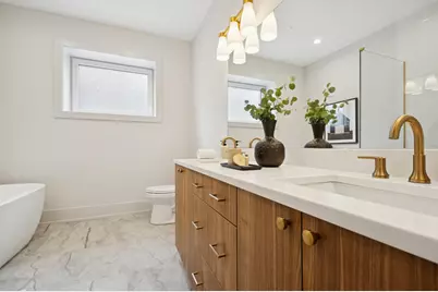 2246 W Lyndale Street #1, Chicago, IL 60647 - Photo 20