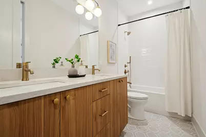 2246 W Lyndale Street #1, Chicago, IL 60647 - Photo 24