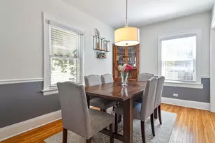 204 16th St, Wilmette, IL 60091 - Photo 8
