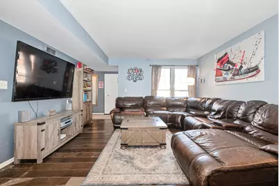 2108 Glasgow Court, Hanover Park, IL 60133 - Photo 16