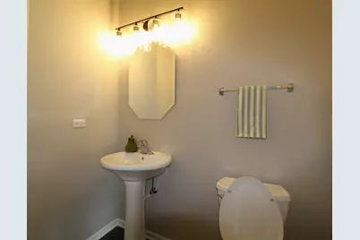 125 Station Park Circle #125, Grayslake, IL 60030 - Photo 14