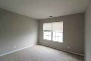 125 Station Park Cir, Grayslake, IL 60030 - Photo 20