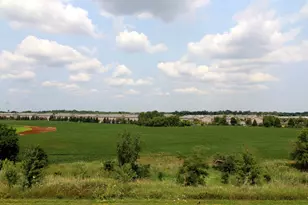 125 Station Park Cir, Grayslake, IL 60030 - Photo 30