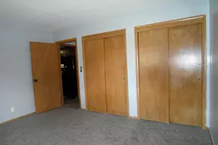 450 Michigan Ave, Aurora, IL 60506 - Photo 12