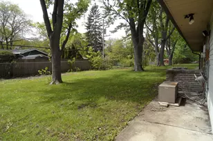 450 Michigan Ave, Aurora, IL 60506 - Photo 22