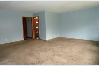 450 Michigan Avenue, Aurora, IL 60506 - Photo 4