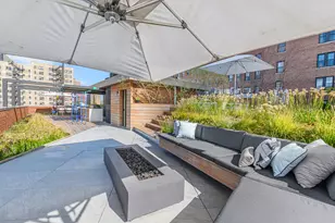 422 W Deming Pl, Chicago, IL 60614 - Photo 2