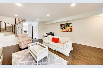 1623 W Belle Plaine Avenue, Chicago, IL 60613 - Photo 6