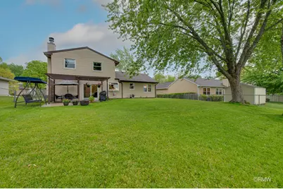 942 W Clearwater Street, Roselle, IL 60172 - Photo 34