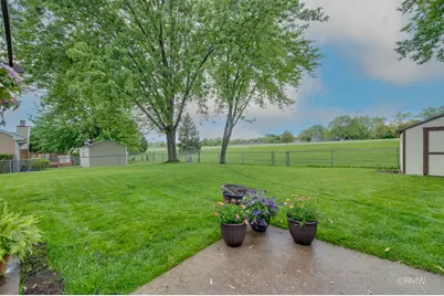 942 W Clearwater Street, Roselle, IL 60172 - Photo 30