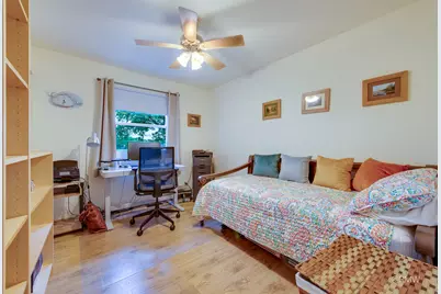 942 W Clearwater Street, Roselle, IL 60172 - Photo 22