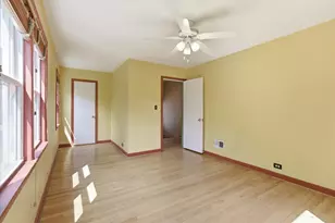 2814 W Gregory St, Chicago, IL 60625 - Photo 18