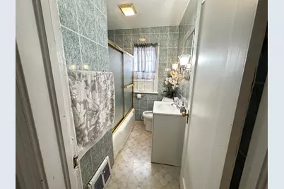 633 S Elmwood Avenue, Waukegan, IL 60085 - Photo 10