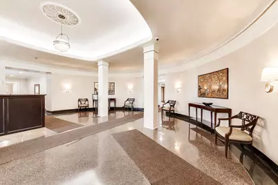 5555 S Everett Avenue #E10, Chicago, IL 60637 - Photo 2