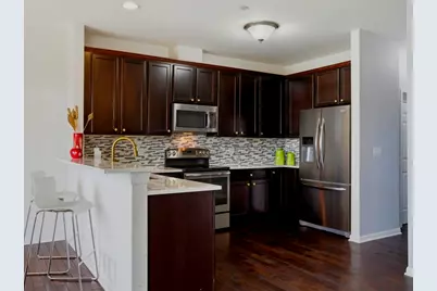 2810 Henley Lane, Naperville, IL 60540 - Photo 6