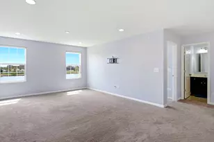 2810 Henley Ln, Naperville, IL 60540 - Photo 12